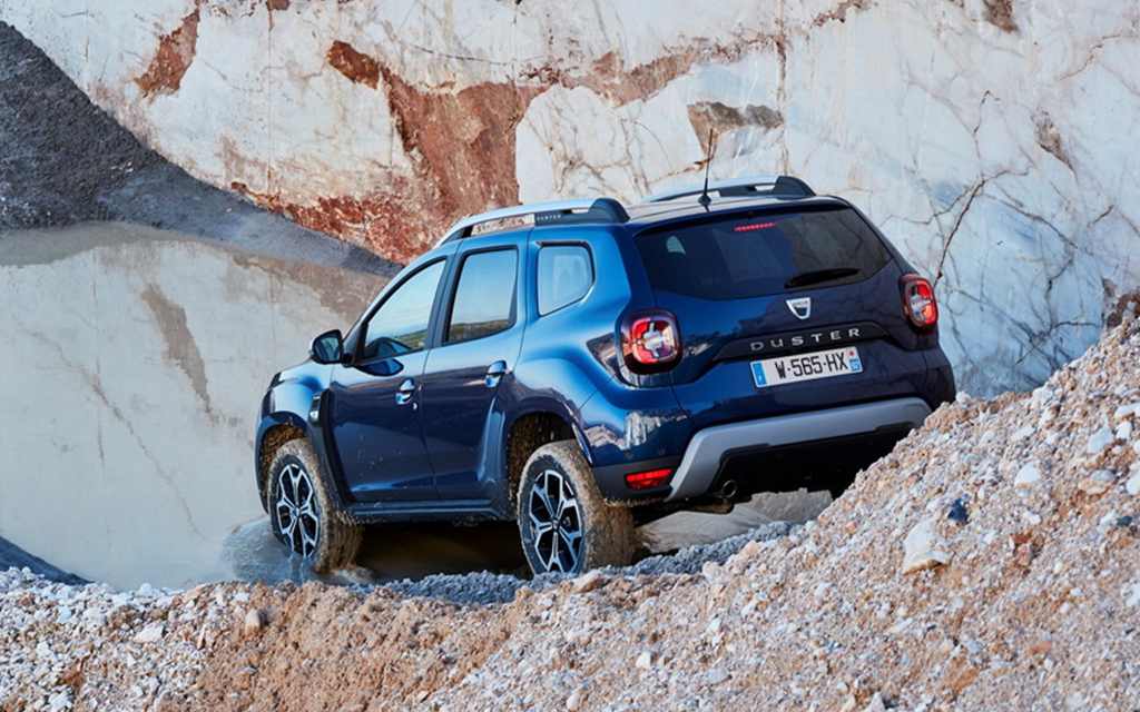 Dacia (Renault) Duster 2018-2019. Вид сзади