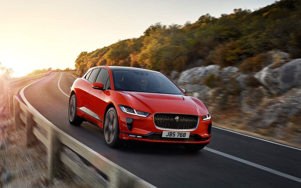 Кроссовер Jaguar I-Pace 2018-2019 года