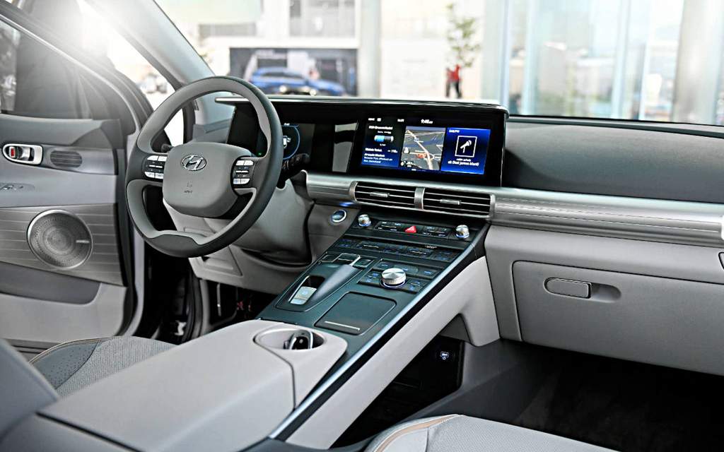 Салон нового Hyundai Nexo