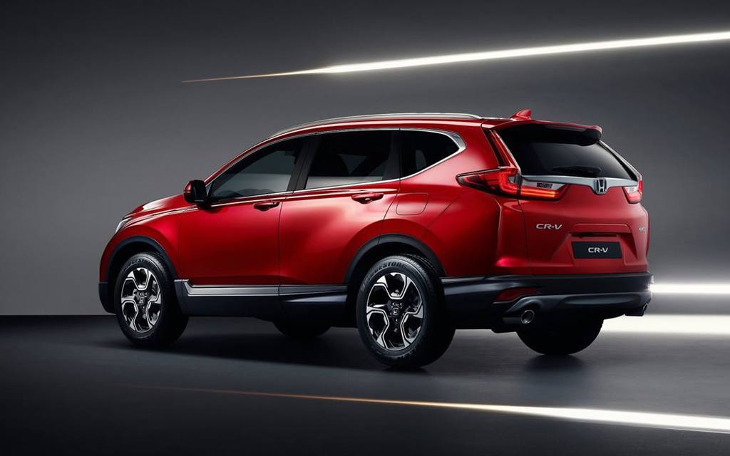Honda CR-V 2019. Вид сбоку